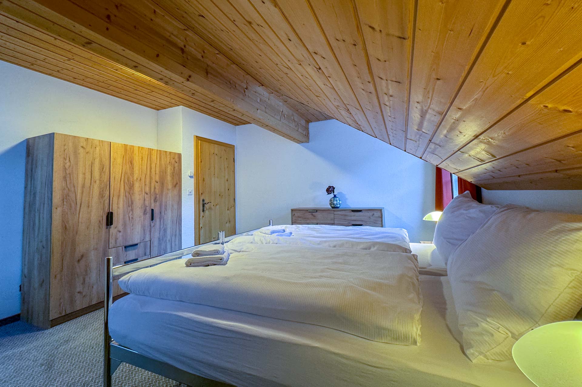 Ferienwohnung-in-berguen-Wohnung3-Schlafzimmer